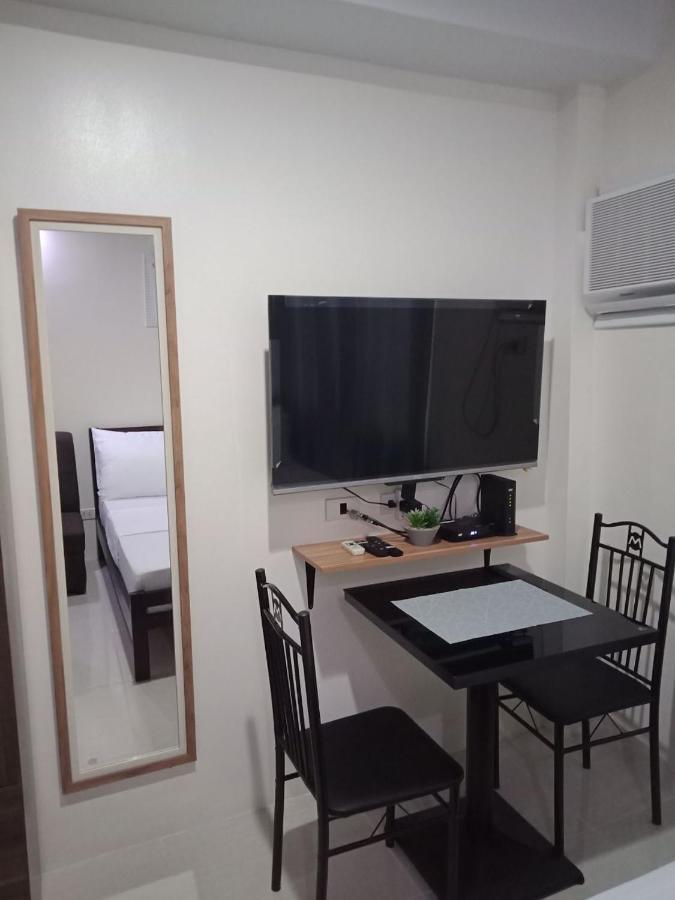 Cozy 1233 The Persimmon Studio Near Sm And Ayala 세부 외부 사진