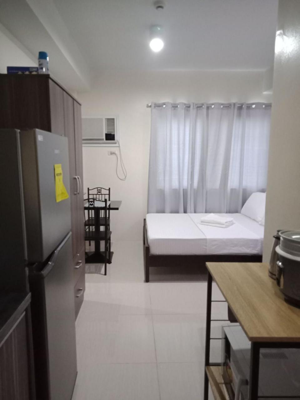 Cozy 1233 The Persimmon Studio Near Sm And Ayala 세부 외부 사진