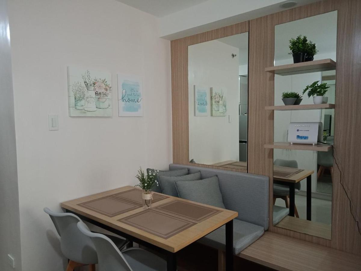 Cozy 1233 The Persimmon Studio Near Sm And Ayala 세부 외부 사진